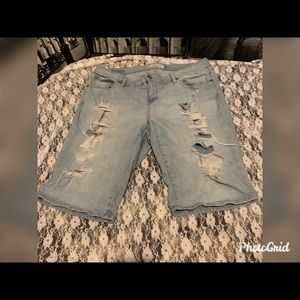 SOLD!Torrid distressed jean shorts